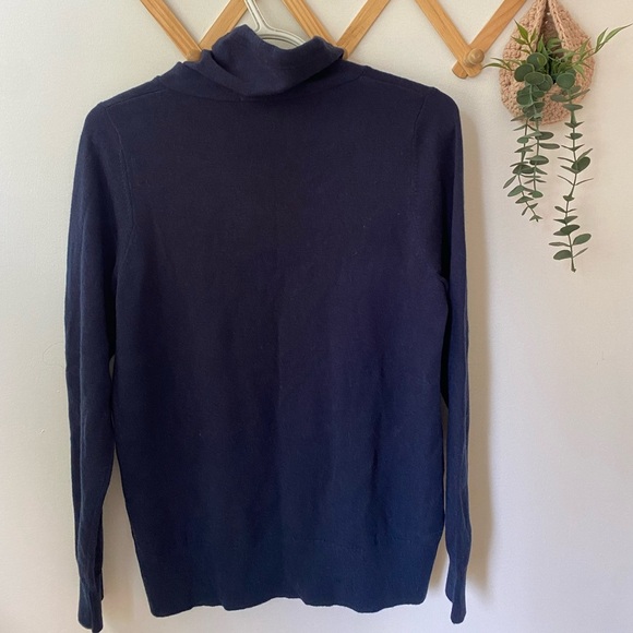 LL Bean Cashmere Navy Sweater - Picture 3 of 3